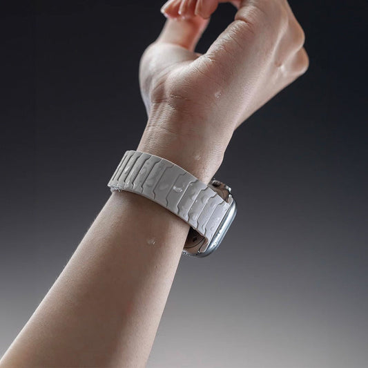 Zenaa™ - Magnetische Apple Watch Band (2026)